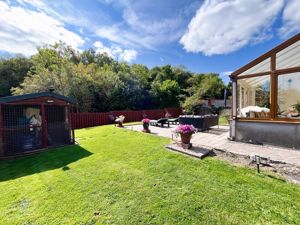 Photo 33- click for photo gallery